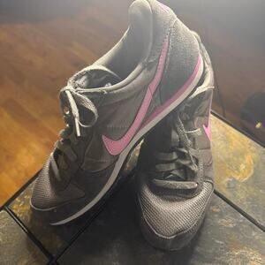 Nike genicco retro sneakers